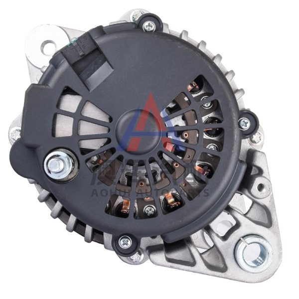 HYDREMA Car Alternator Assembly 8709N 24V 70A 8S - Image 3